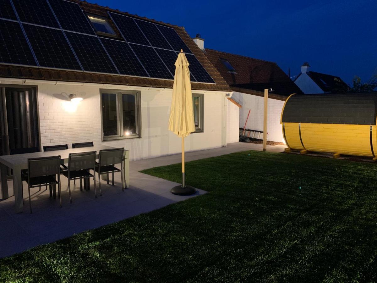 Сasa de vacaciones Duinendaele 166 Met Sauna En Bij Plopsaland De Panne